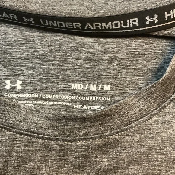 Under Armour HeatGear Compression Sleeveless Shirt Athletic Tank Top Medium - Picture 3 of 6